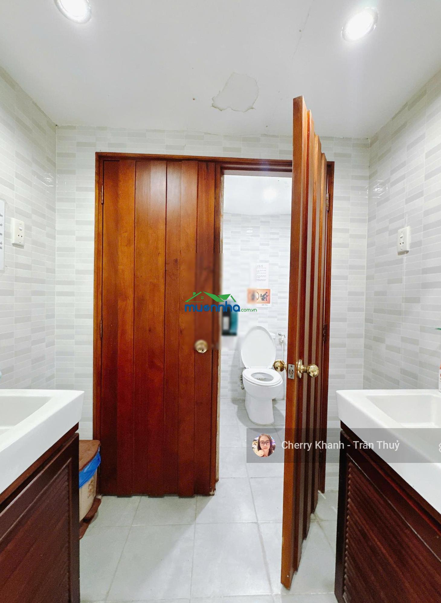 Bán nhà hxh hoàng hoa thám, p. 13, tb 7.5x21m, cn: 143m² nhà 3 lầu giá rẻ 23 tỷ 0941 732 *** cherry - 2