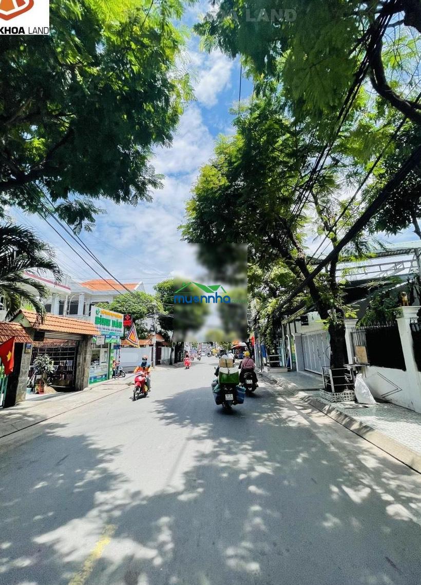 Quá ngộp - bán nhà 2 tầng - hxh - đs 8. linh xuân - giá 55tr/m2 - sân ô tô