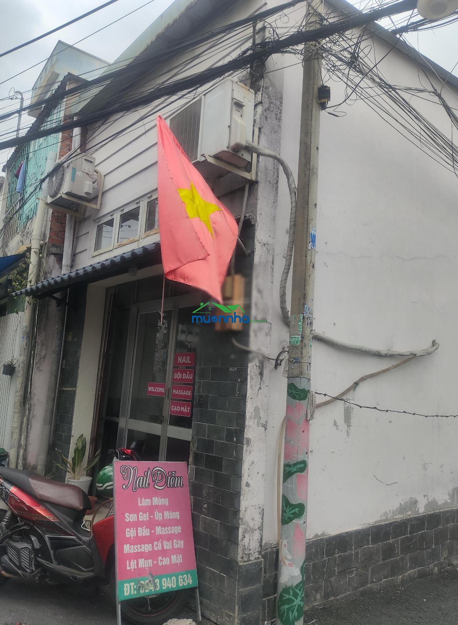 Nhà 2 tầng 39m gần cầu vượt linh xuân, đường rộng kinh doanh tốt, chỉ 2 tỷ 6 - 3