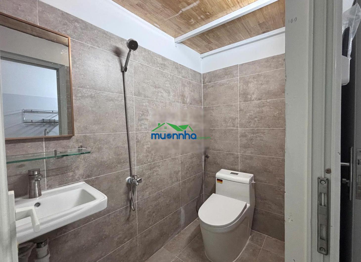 Bán toà nhà chdv - tân kỳ tân quý. doanh thu: 210tr/tháng - giá: 28,5 tỷ/tl (hỗ trợ phương án vay).