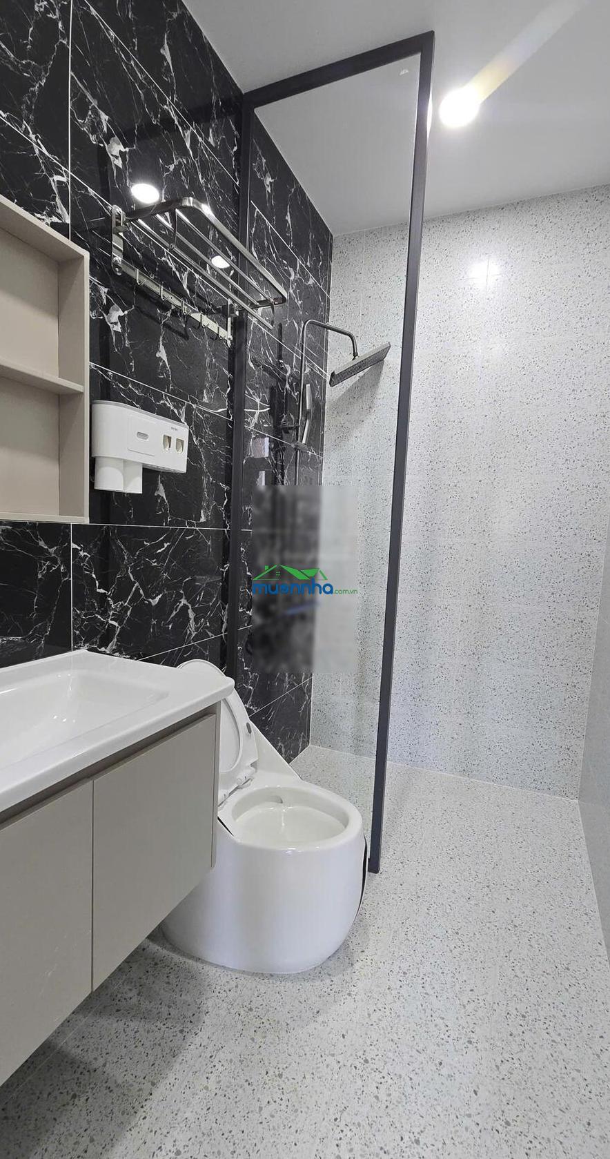 Nhà 5 tầng hẻm 1 sẹc phạm văn đồng 67.3m2 - đường 8m có vỉa hè - thiết kế cao cấp - 2