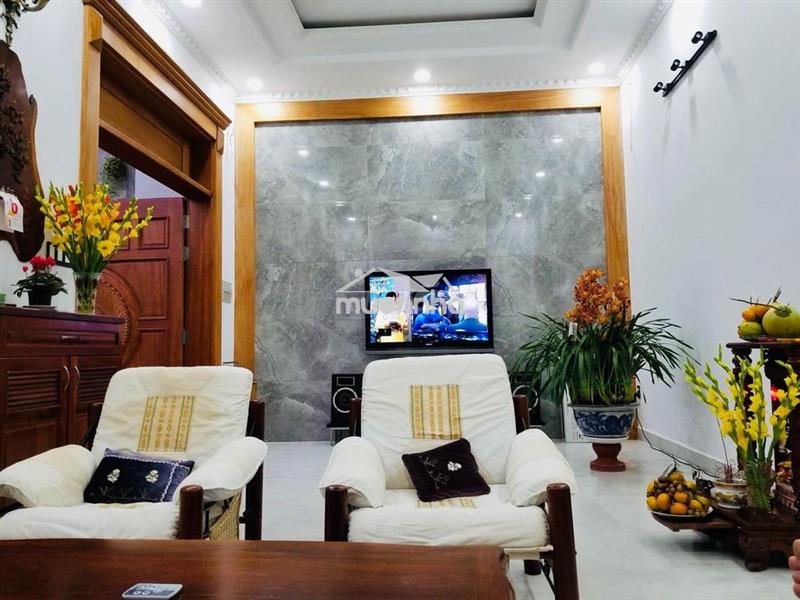 Bán nhanh biệt thự phạm văn đồng 230m2 - 15.8 tỷ - ngay gigamall