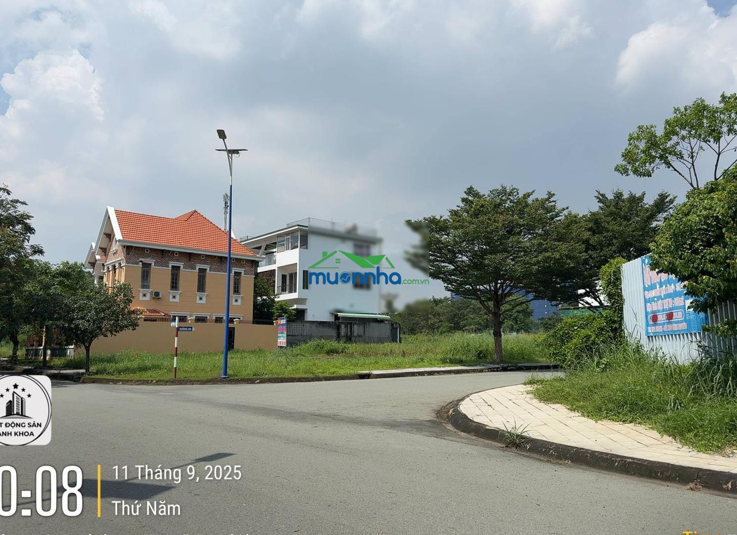 Siêu vip lô biệt thự góc siêu đẹp khu đtm bình nguyên 317.5m2