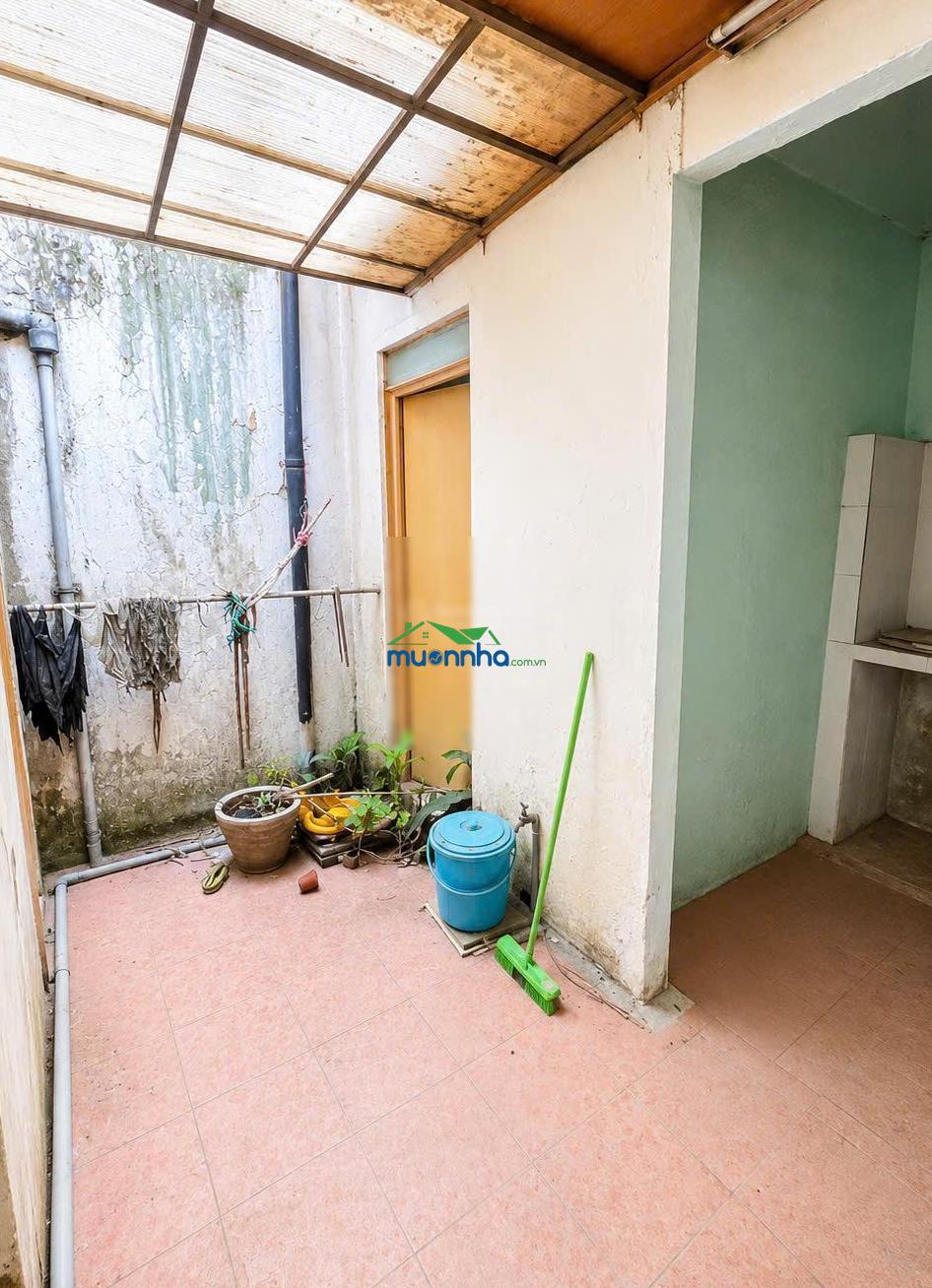 Bán nhà lý tự trọng quận 1, gần chợ bến thành - ngang 4,55m, giá ~322 triệu/m² tiện xây làm airbib