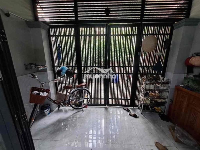 Hiếm - dt 55m2 (3.95 x 14m) - sát hxh - trước nhà 3m