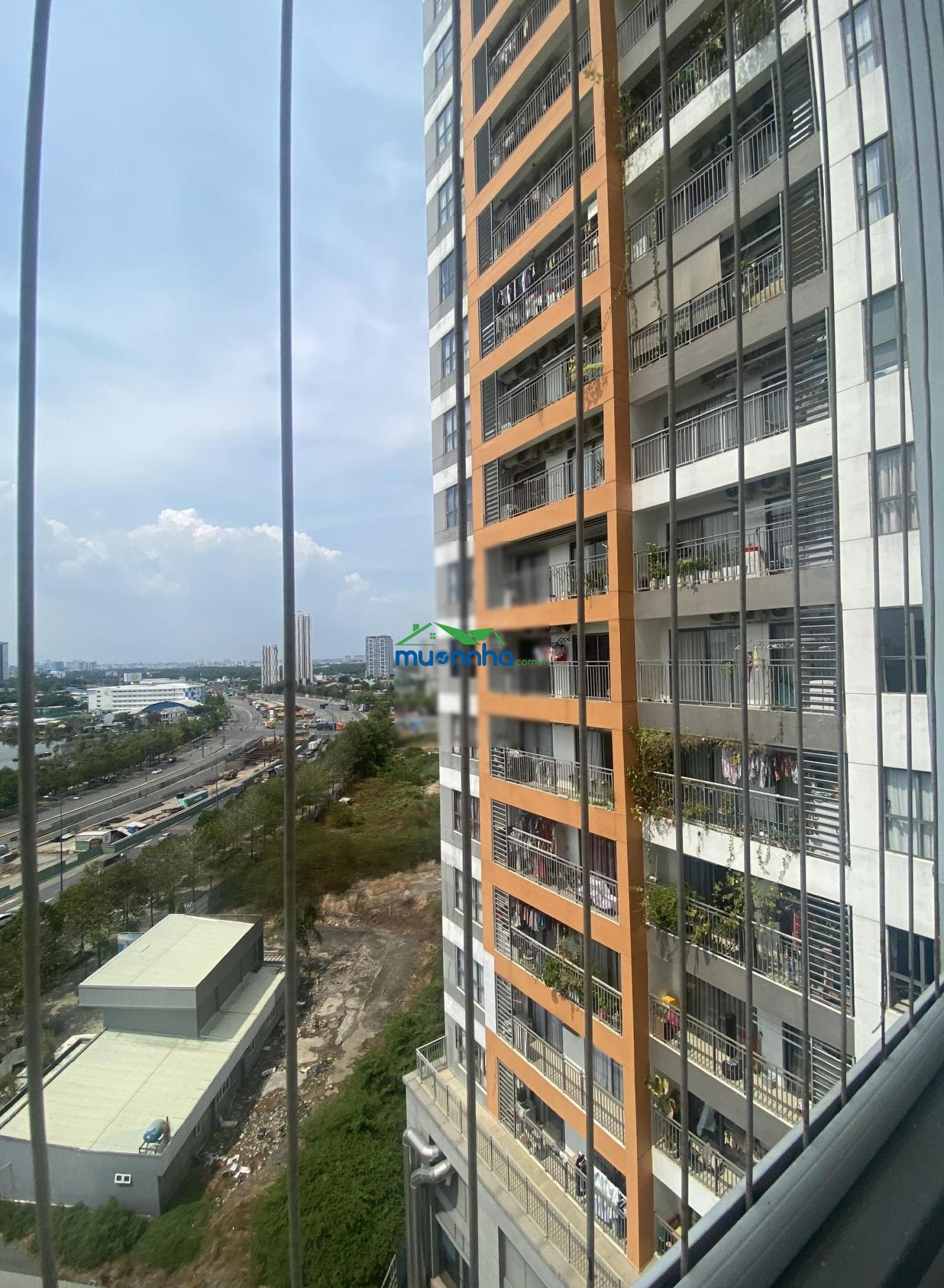 The sun avenue cho thuê 3pn full nội thất 90m2 giá 24tr/tháng bao phí quản lý lh:0935 892 ***