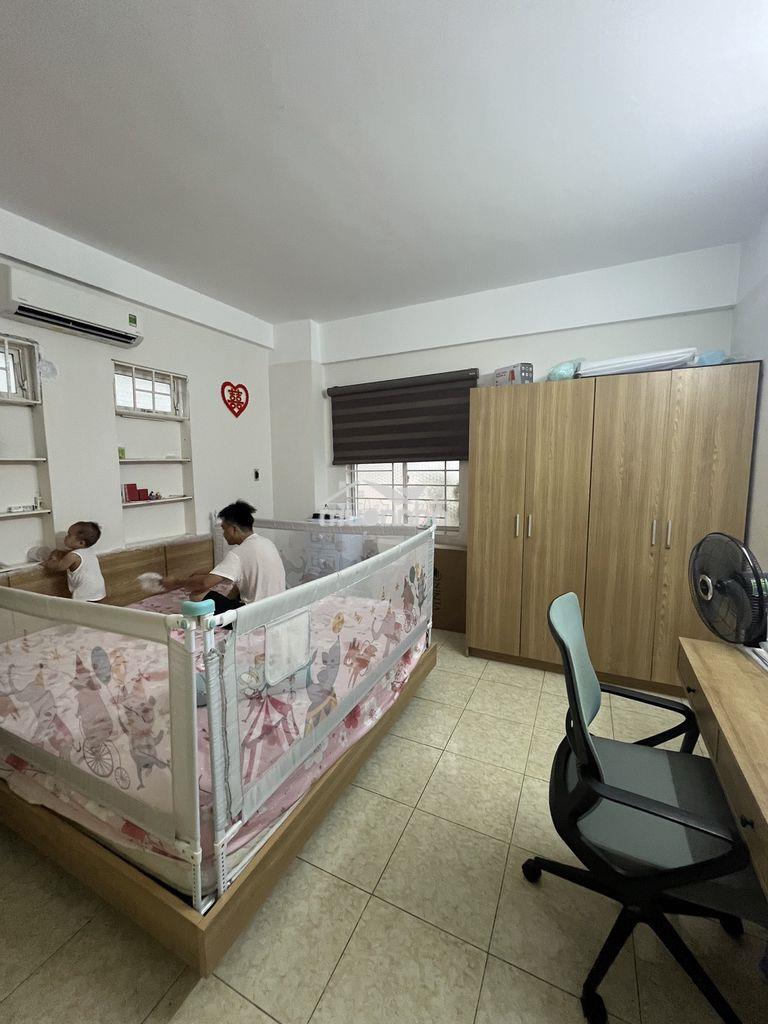 Chính chủ bán căn góc cc tôn thất thuyết, p. vĩnh hội, q4