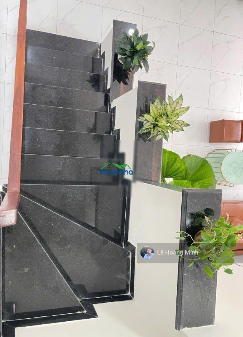 Nhà trệt hai lầu hxh ngay đầu đường ngô chí quốc, bình chiểu. gần cầu vượt gò dưa