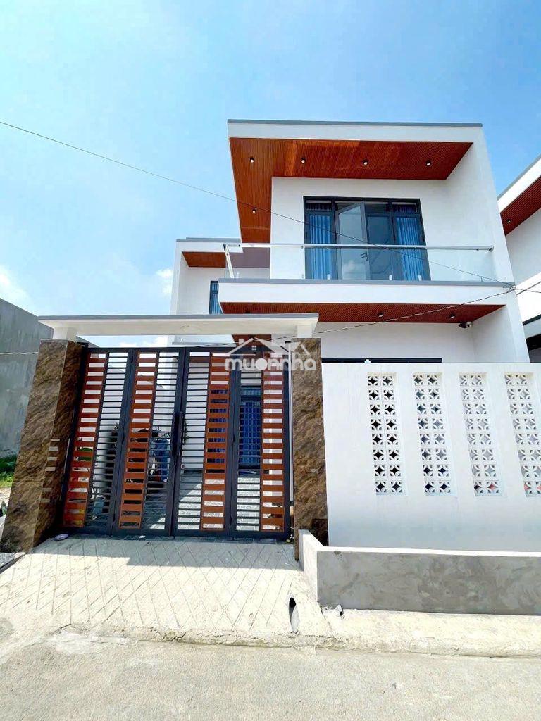 Bán gấp căn biệt thự mini nằm gần cây xăng 75- đồng khởi