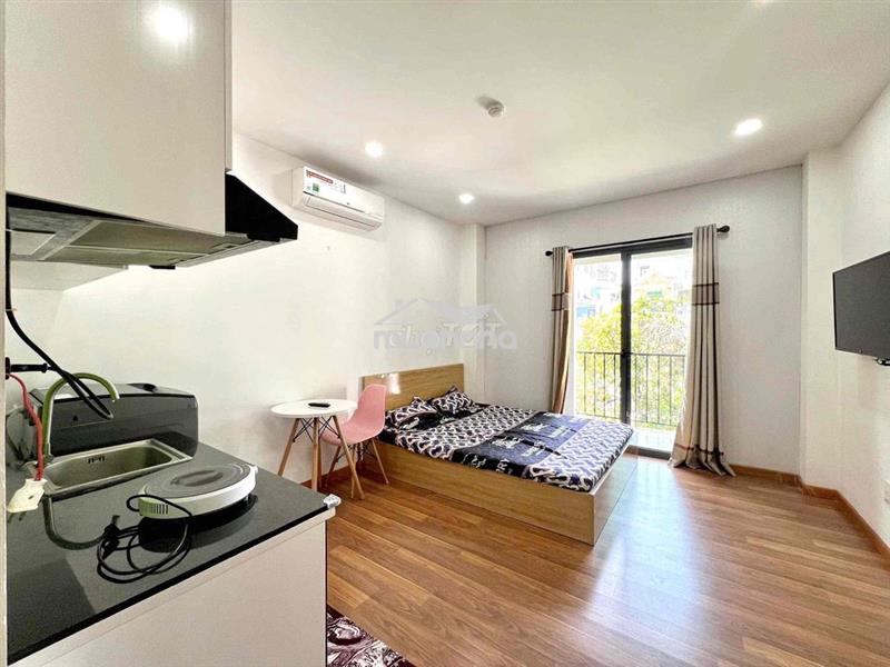Cho thuê căn hộ ban công - máy giặt riêng nhà mới đường 3/2 quận 10