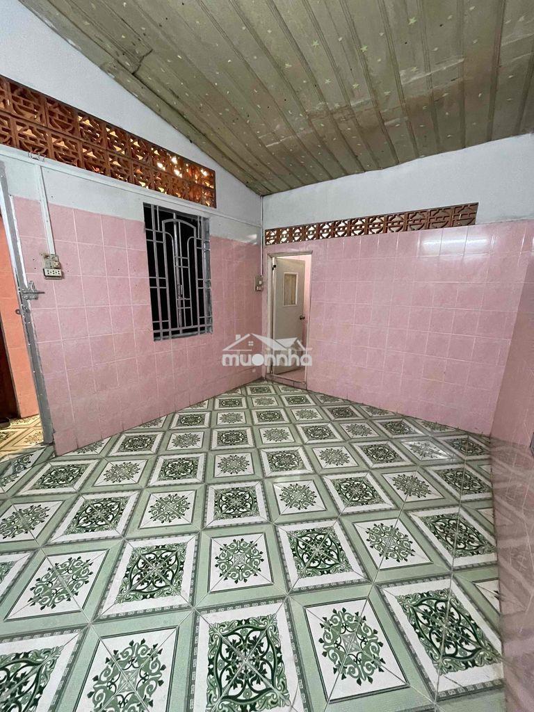 Phòng chính chủ cho thuê giá rẻ 1800