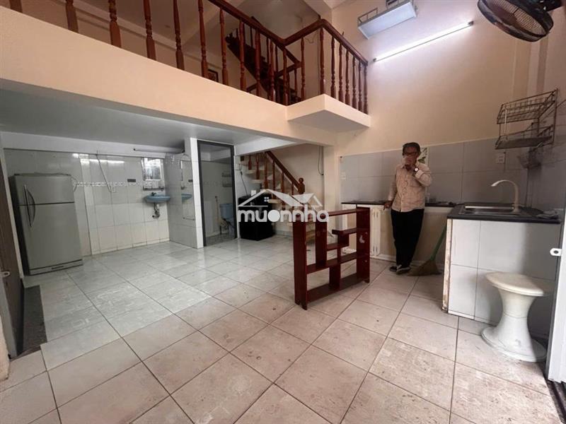 Nguyên căn full nội thất hxh 32m2 2pn1wc gần chợ bà chiểu, bình thạnh