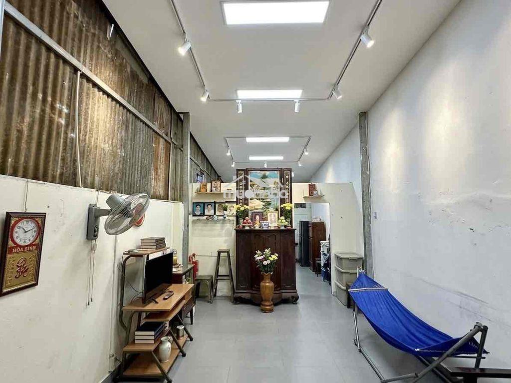 Mua đất tặng nhà - hẻm oto tránh - gần chợ thủ đức, giá 3,7 tỷ! - 3