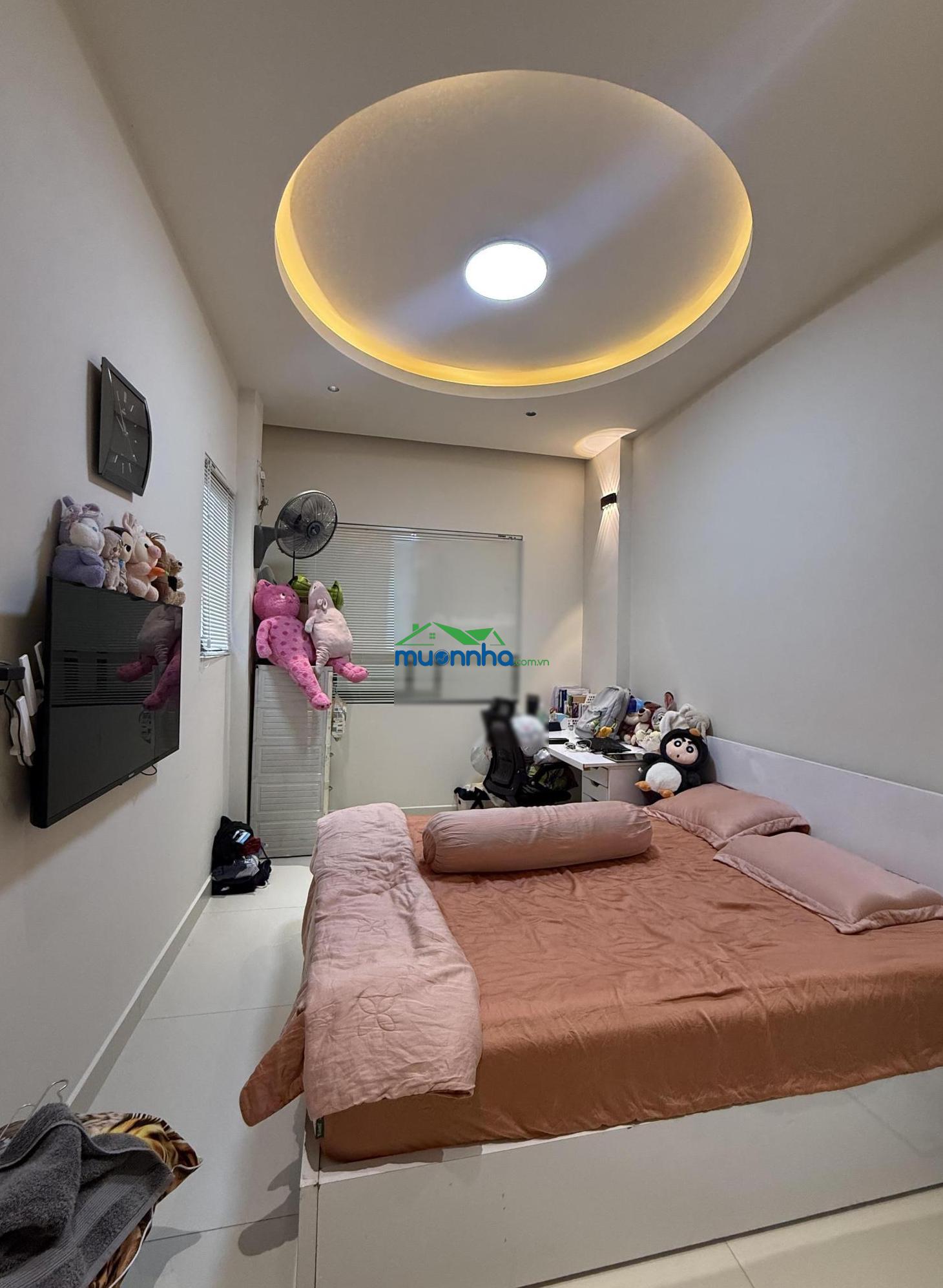 Giá 9 tỷ điện biên phủ quận 10 - dt 60m²/54m² sát mt, 5pn xem là thích