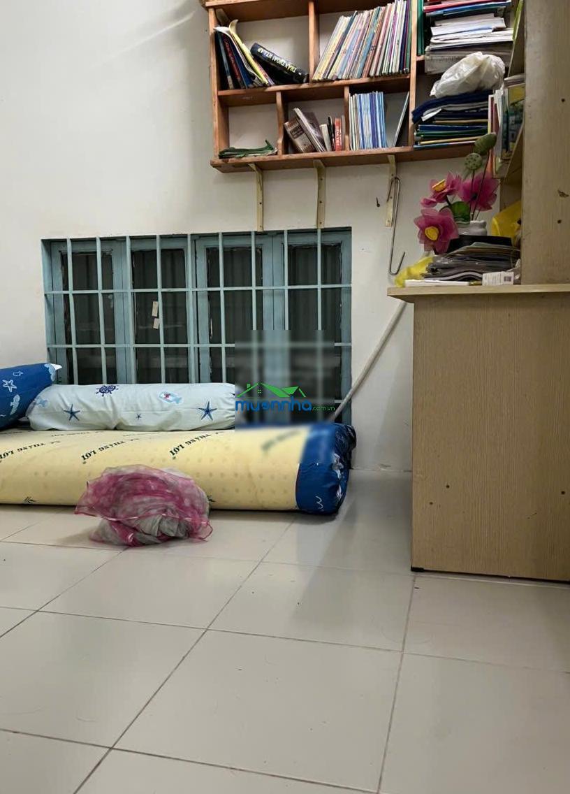 Nhà bán đường tây thạnh quận tân phú 3,05m x 6,15m trệt, 1 lầu/ 2pn sổ hồng hoàn công đủ