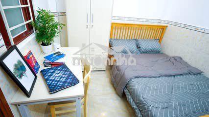 [Chính chủ] phòng đầy đủ tiện nghi sát bên nowzone quận 1