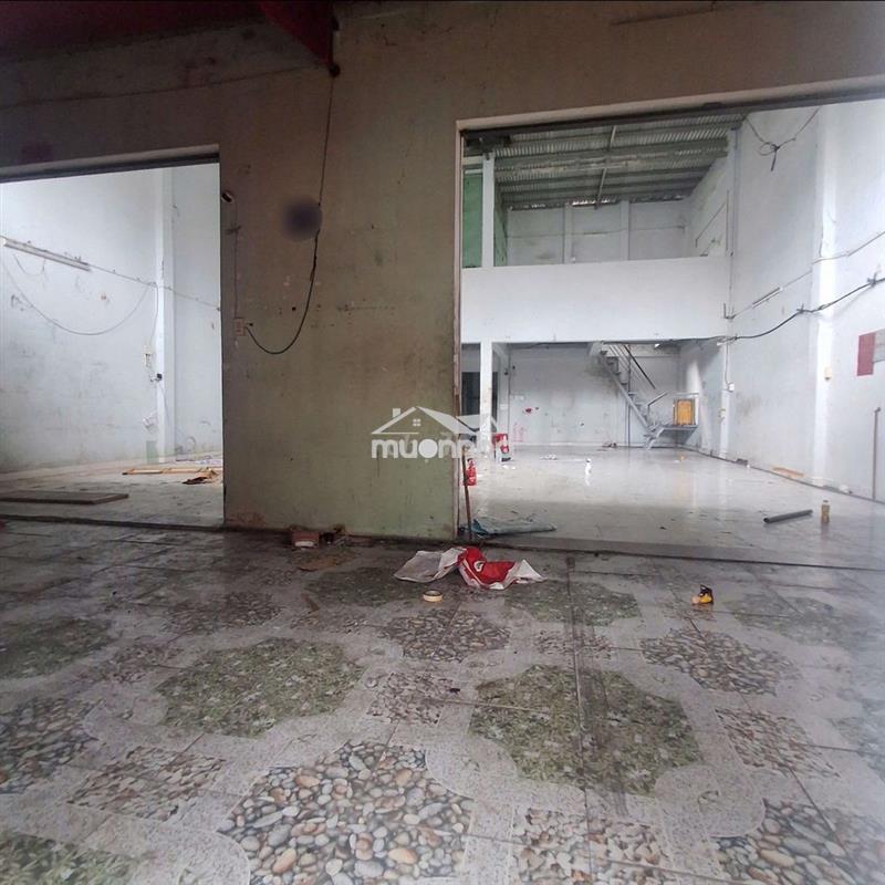 Cho thuê nhà diện tích rộng giá rẻ 