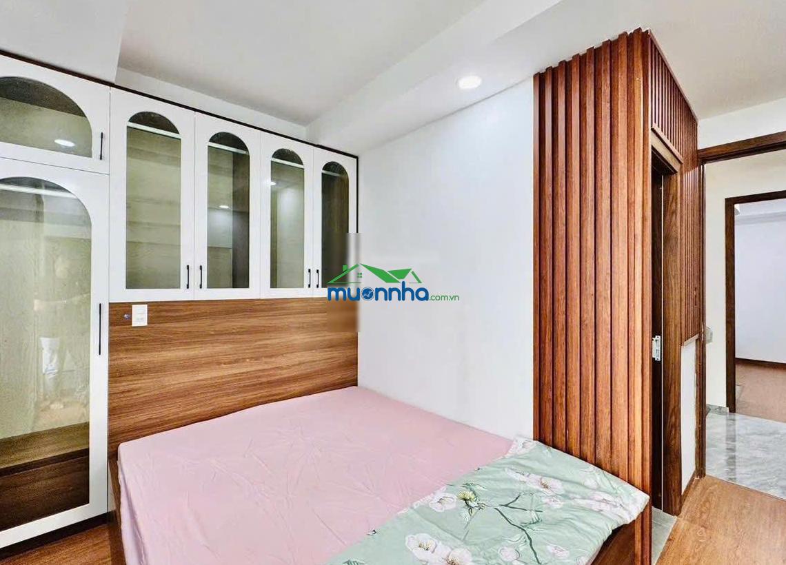 Bán nhà hẻm 6m thông gv sang đặng thùy trâm, trệt 3 lầu st. 4pn, 4wc.