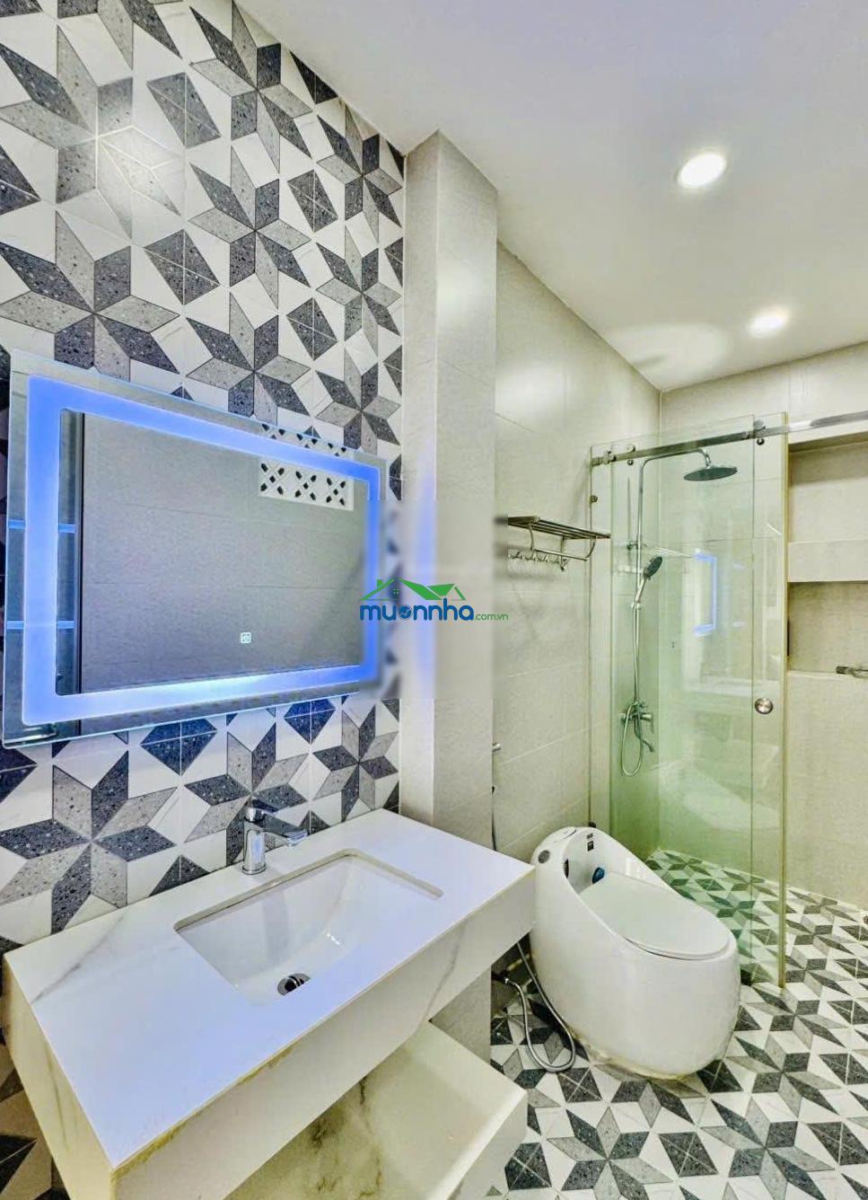 Chính chủ bán căn gò vấp. với 45m lê đức thọ giá 2 tỷ 050, xây 1 trệt 3 lầu. hẻm 5m, sổ sẵn - 2