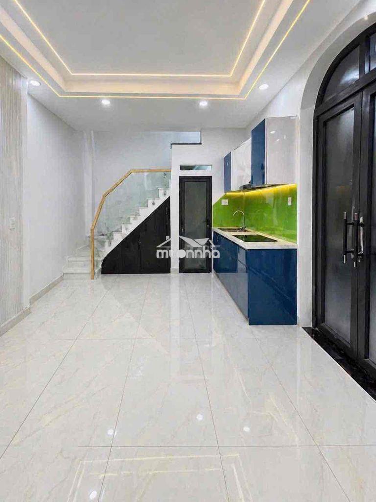 Bán nhà đẹp 3 tầng sát mặt tiền đường đoàn văn bơ - 4