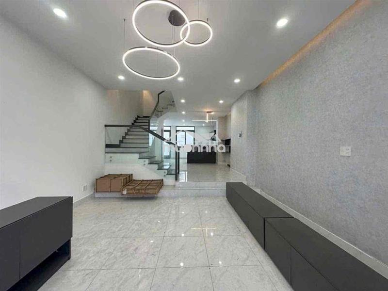 Nhà đẹp(5 *20m)4 tầng,mt đường 10m, đối diện công viên ở kdcư phú lợi