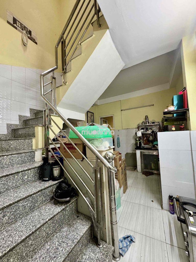 Nhà có nội thất 3,5x20m 1lầu (3pn 2wc) hẻm 3gác. cư xá phú lâm a. q6 - 3