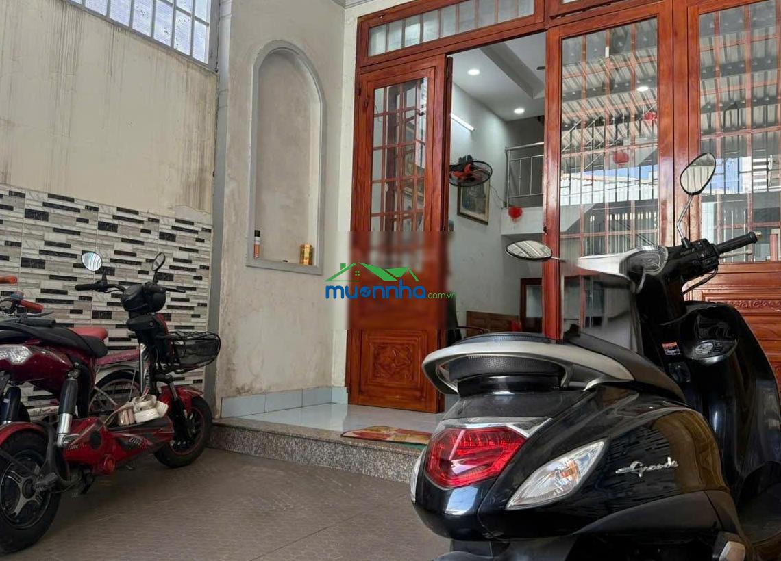 Chủ ngộp bán gấp - nhà 3 tầng 96m - giá tốt 8.6 tỷ - đường 9m trung tâm phước long - khu đáng sống - 2