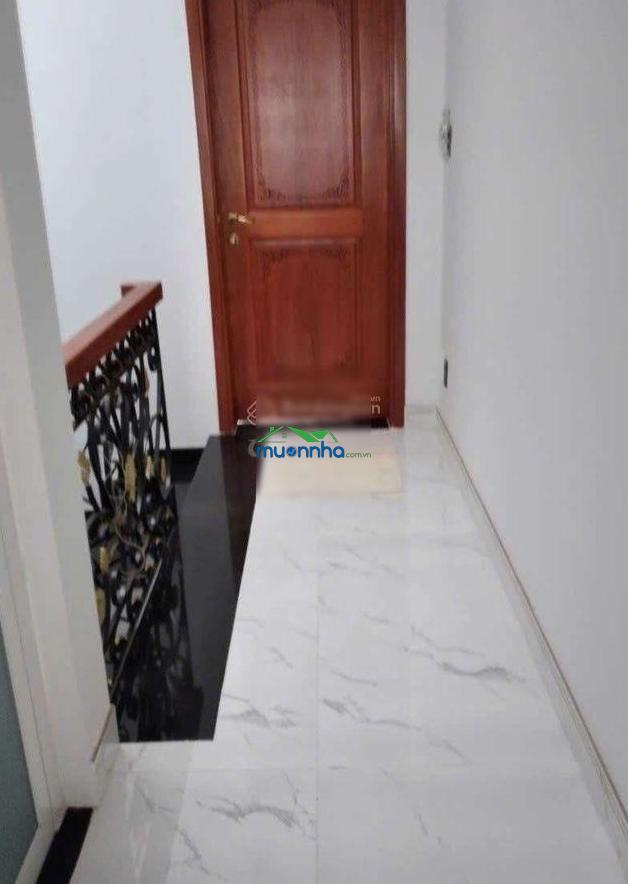 Nhà đẹp ở ngay 4 tầng hẻm xe hơi sát mặt tiền ngay chợ thủ đức 4x16 chỉ 8 tỷ.