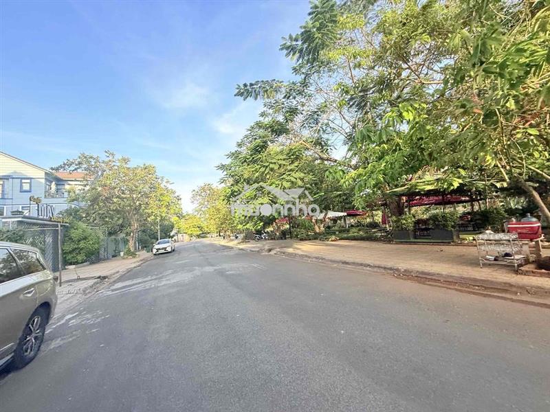 Lô đất view sông, phước long b, dt: 250m2/ giá bán 26 tỷ tl