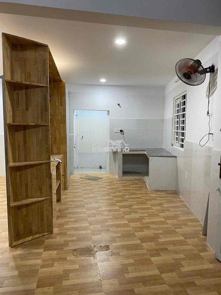 Cho thuê nhà 1 trệt 1 lửng - đường tây hoà dtsd : 120m2 - 4