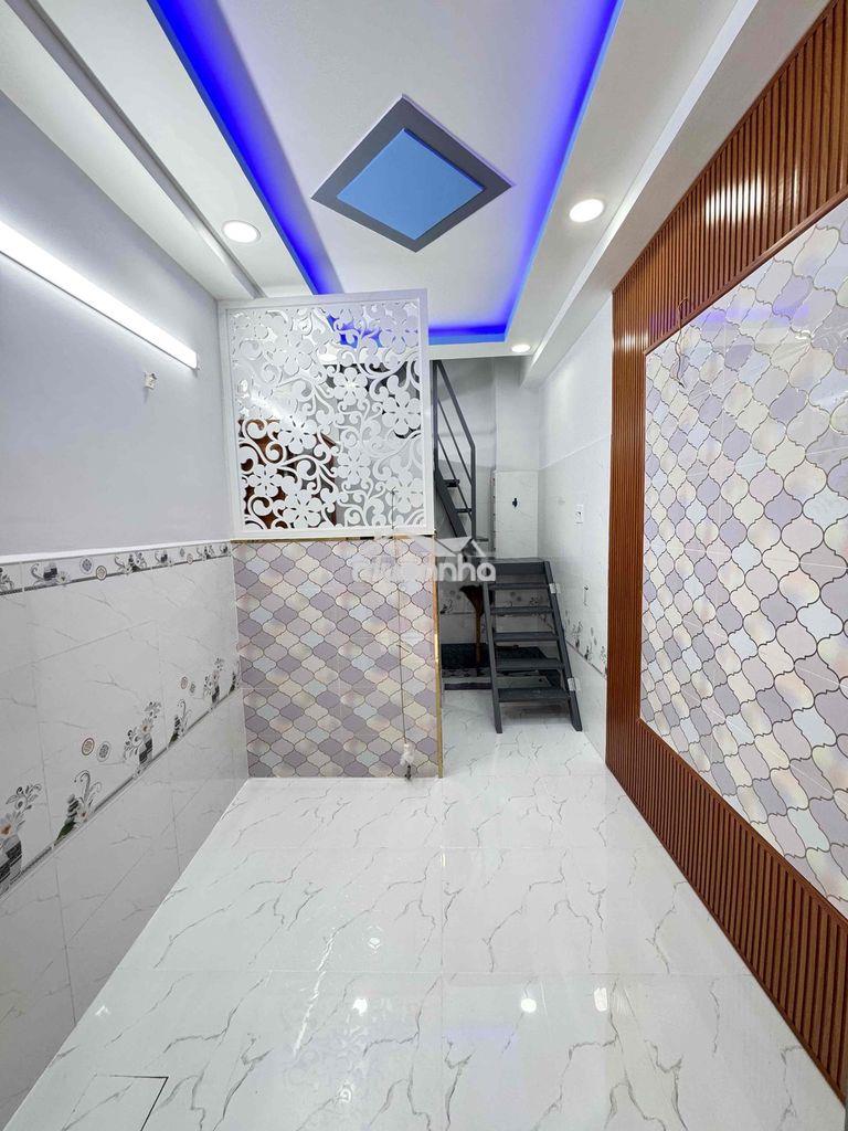 Nhà nhỏ 2 lầu sổ hồng riêng p15 q8