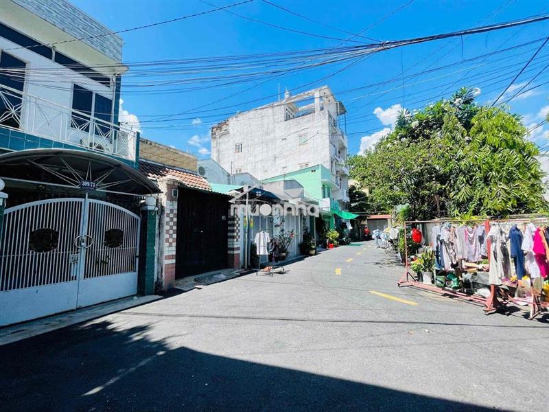 Bán đất tặng nhà, hxh sạch đẹp, ngang gần 6x15 diện tích 76m2 giá 5,95