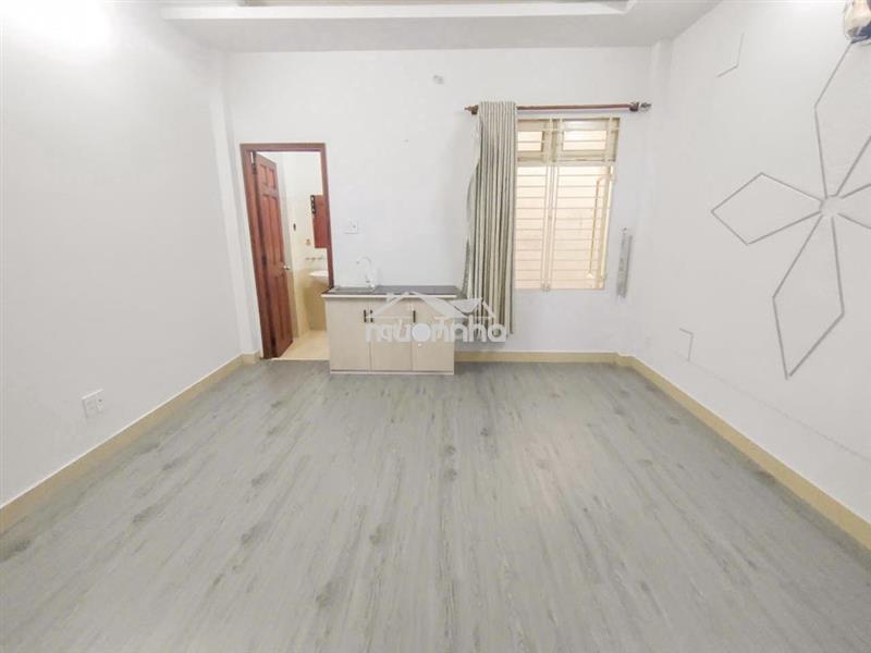 Sẵn 2 phòng cửa sổ, có bếp giá rẻ
