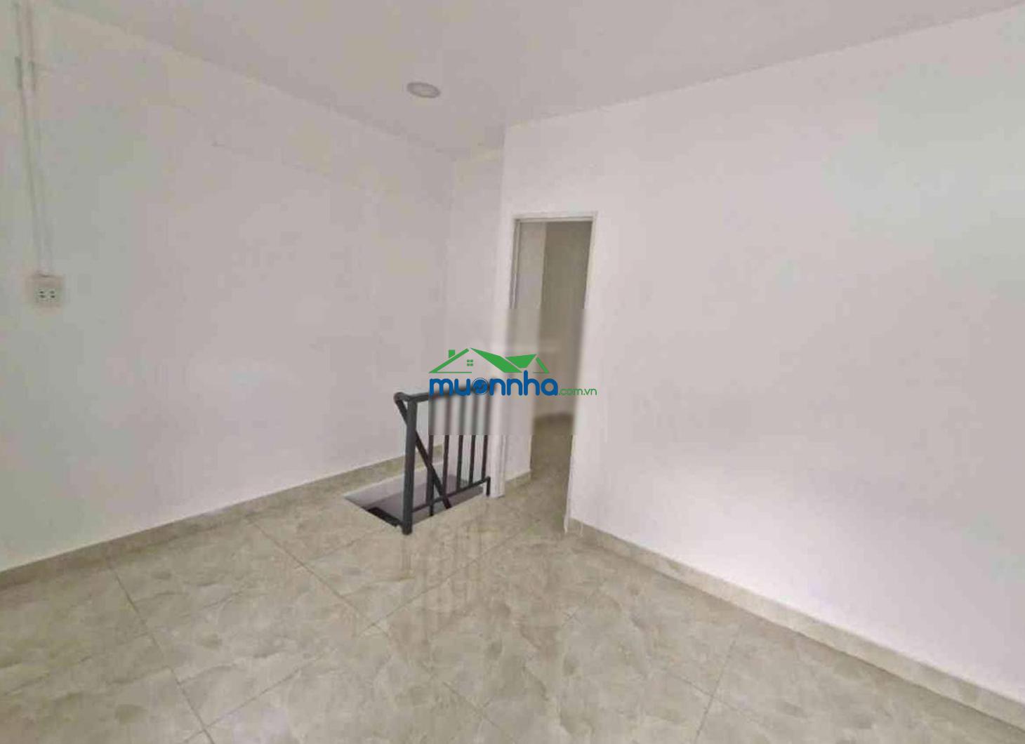 Nhà 2 tầng gần kcx linh trung 1, sát phạm văn đồng giá chỉ 2,2 tỷ