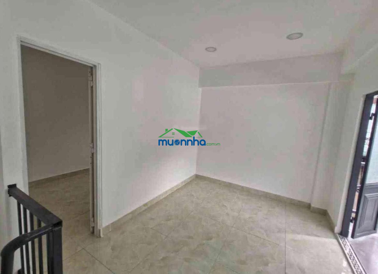Nhà 2 tầng gần kcx linh trung 1, sát phạm văn đồng giá chỉ 2,2 tỷ - 2