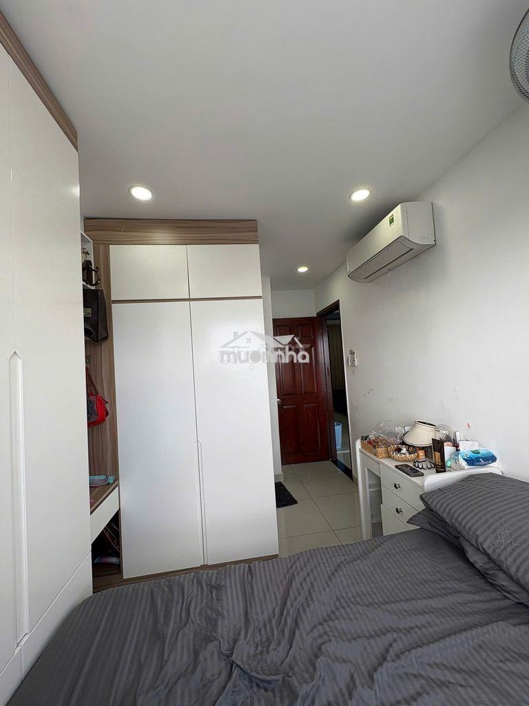 Căn 2pn2wc cc 8x plus, có nội thất cơ bản 7tr5