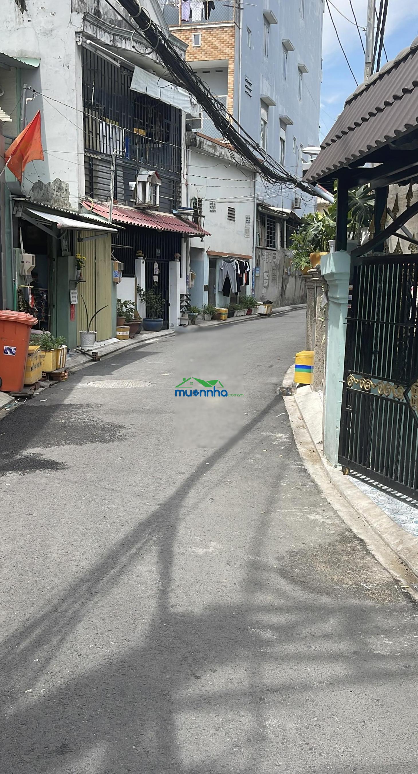 Linh đông - chỉ 5,7 tỷ - 85m2 2 lầu - 3pn - hxh sạch đẹp - góc 2 mt - 4