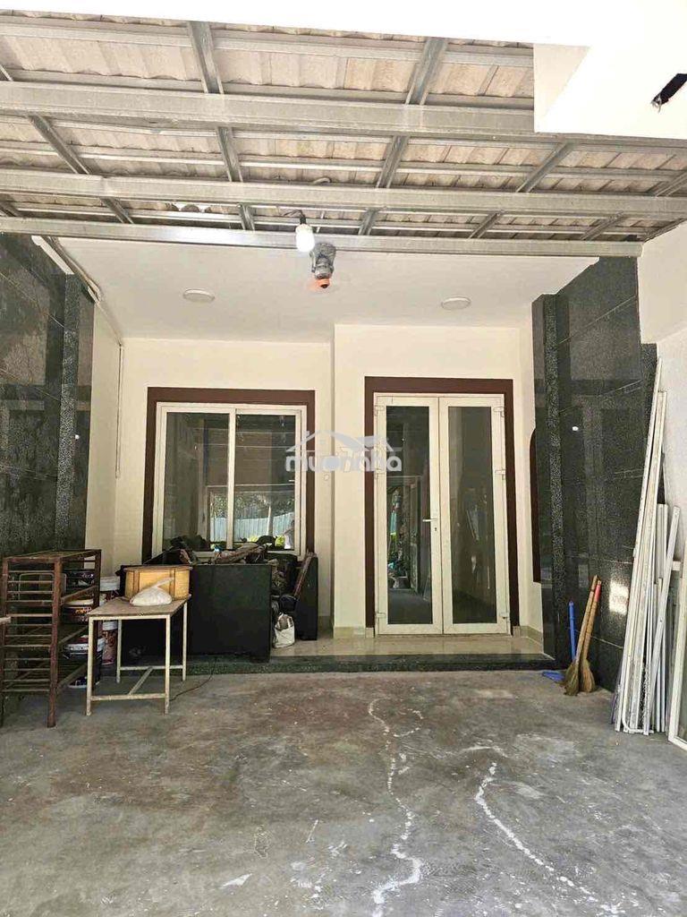 Nhà 2 lầu phú thọ 4pn cho thuê chỉ 10tr/th - 2