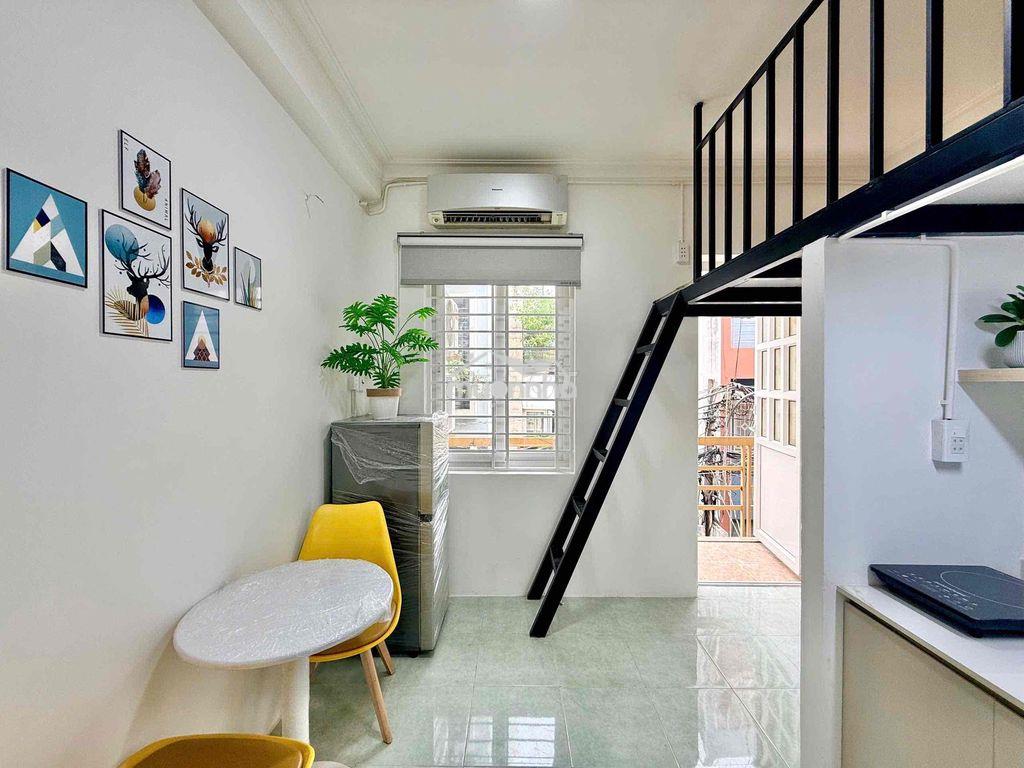 Phòng ban công có gác phan xích long mới 99% - 3