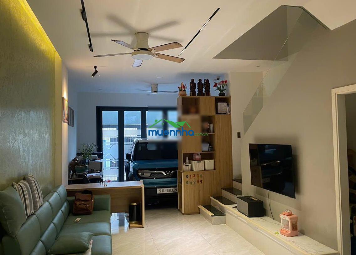 Nhà đẹp ở ngay p. tam bình: 3pn + 4wc + p. làm việc + p. thờ + sân thượng xanh - điện nlmt