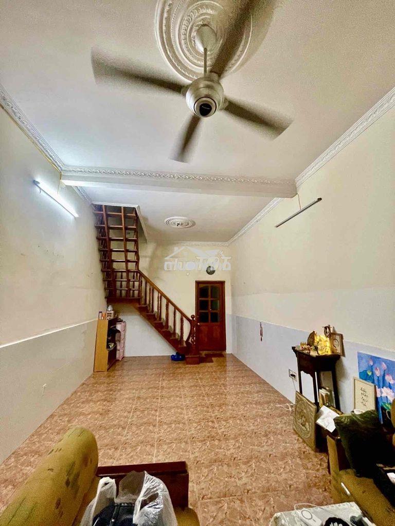 Bán nhà bắc hải giáp q10, 51m2, hẻm 4m thông, chỉ nhỉnh 6 tỷ tl .