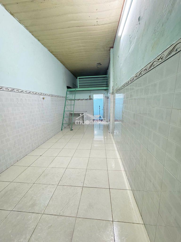 Phòng trọ giá rẻ 30m2 quốc lộ 13, đại học luật, thủ đức, cầu bìnhtriệu