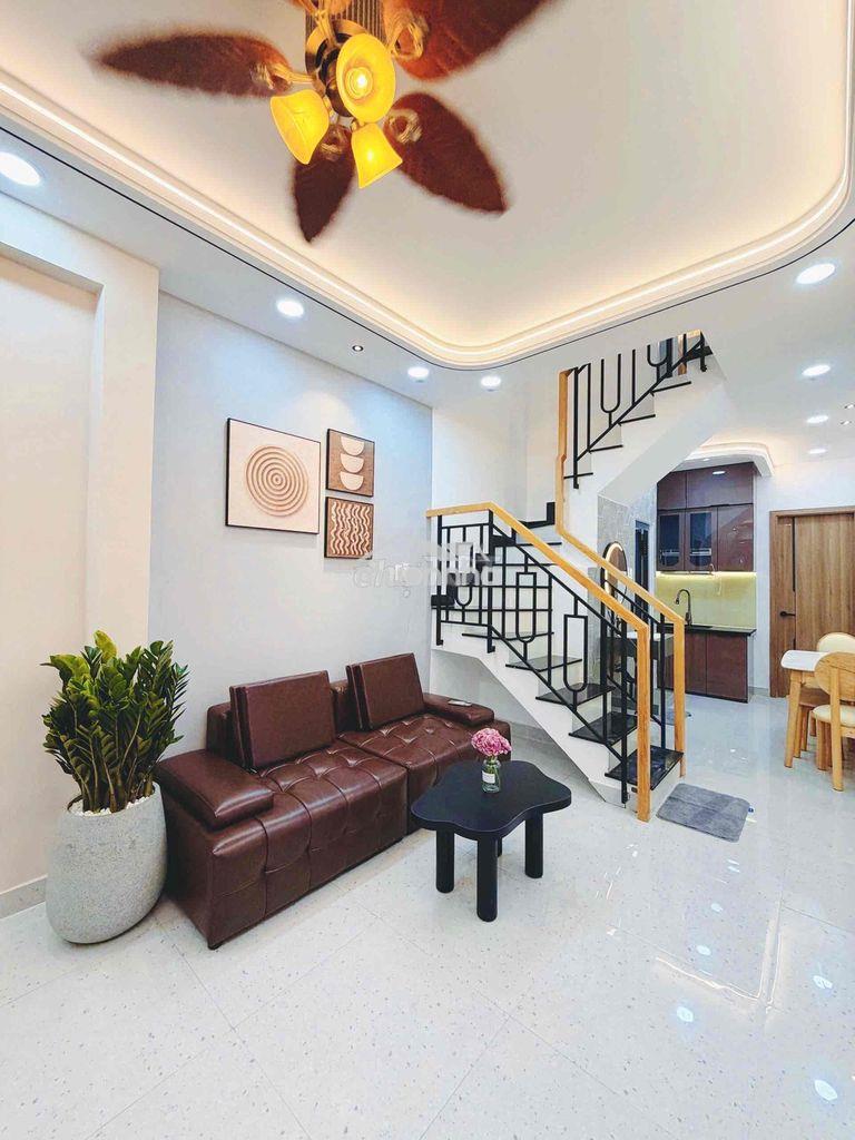 💥Lên sóng nhà cô giang khu phan xích long,  dt 3.1mx12m nở hậu 3.6m,