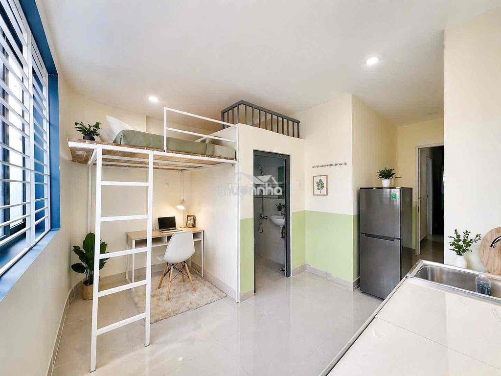 Căn hộ xinh giá rẻ có gác, cửa sổ to đón nắng trời gần phú nhuận, q3 - 2