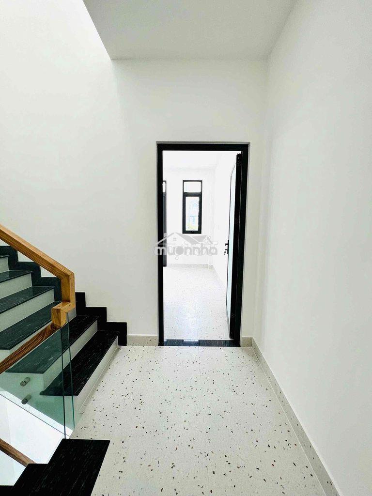 Bán nhà 1t2l đối diện kí túc xá đại học luật long phước - 3