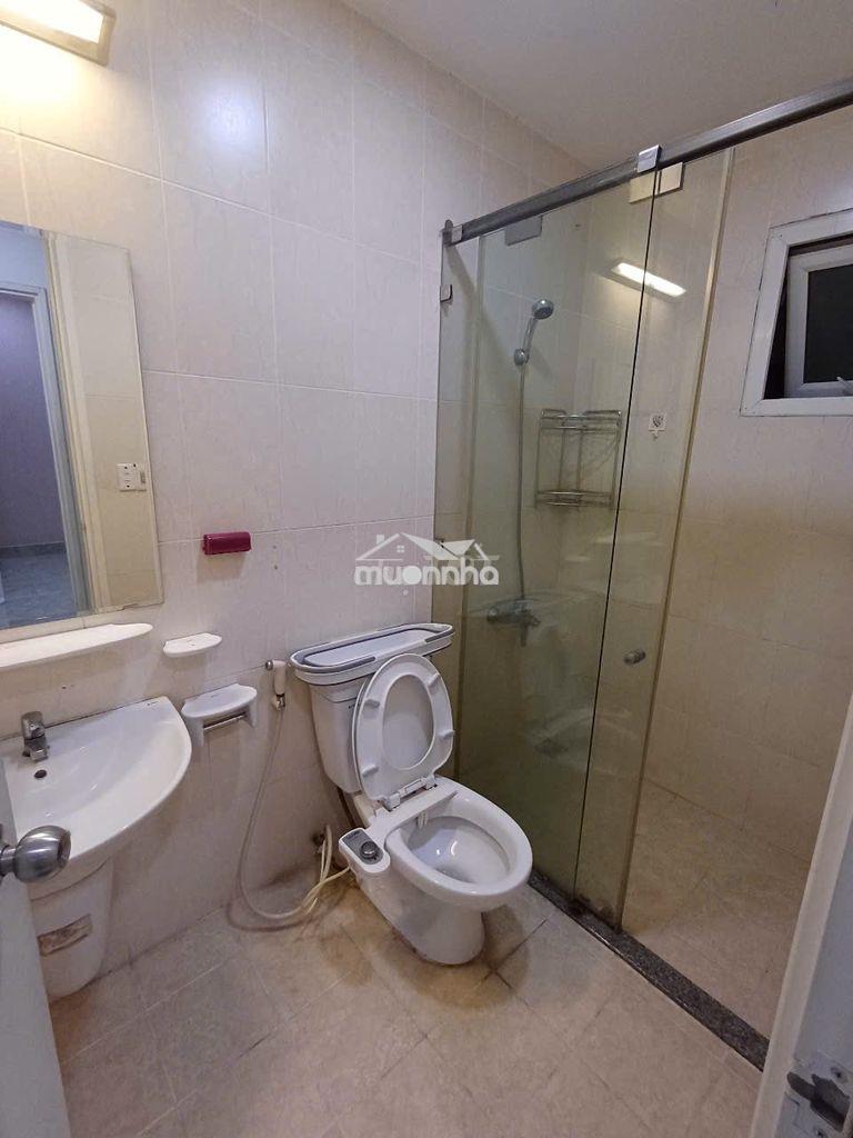 Cho thuê căn góc 2 phòng ngủ lô c, rộng 100 m2 có nội thất như hình - 2