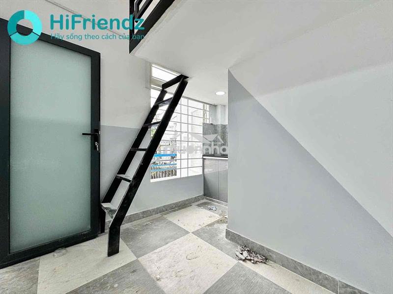 Cho thuê phòng giá rẻ mới 100% - cửa sổ thoáng nằm ngay trung tâm bth