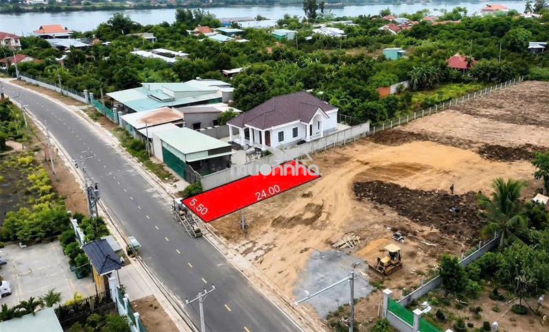 Đất mặt tiền hương lộ 15-gần sông mát mẻ-sổ riêng thổ cư giá chỉ 980tr