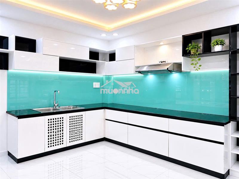 Cho thuê nhà phường tân quý 4,5 x 14 m đúc 3,5 tấm siêu đẹp 