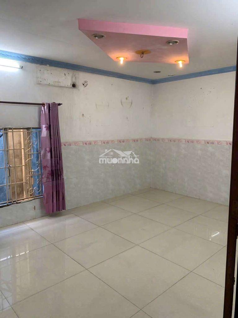 Cho thuê mặt tiền kinh doanh ntmk, đối diện truờng học  - 4